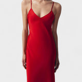 Claire | Karmin crvena haljina - Minimalistički i elegantan dizajn