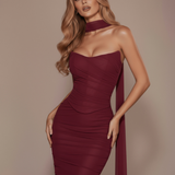 Malu | Elegancija koja plamti mesečinom