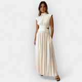 Stella | Elegantna haljina sa isečenim detaljima