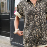 Nikki | Bluza sa leopard printom i smelim detaljima