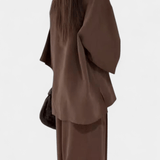 Eli | Oversize set – top sa V izrezom i ravne pantalone
