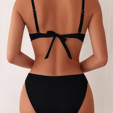 Seksi bikini set sa otvorenim leđima