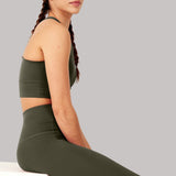 Katrin | Elevate All Day pantalone 7/8 sa visokim strukom u maslinasto zelenoj
