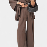 Eli | Oversize set – top sa V izrezom i ravne pantalone